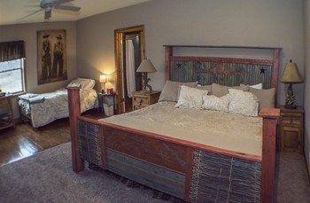 Circle S Ranch Bed & Breakfast Lawrence Exterior photo